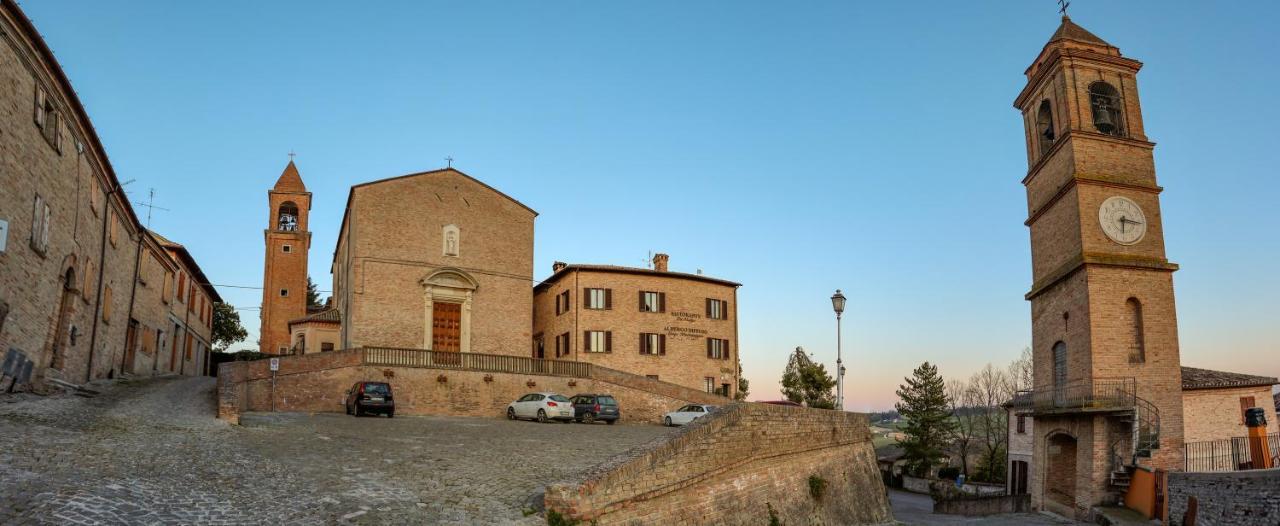 Albergo Diffuso Borgo Montemaggiore Montemaggiore al Metauro Exterior foto